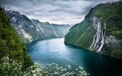智能创意高精度